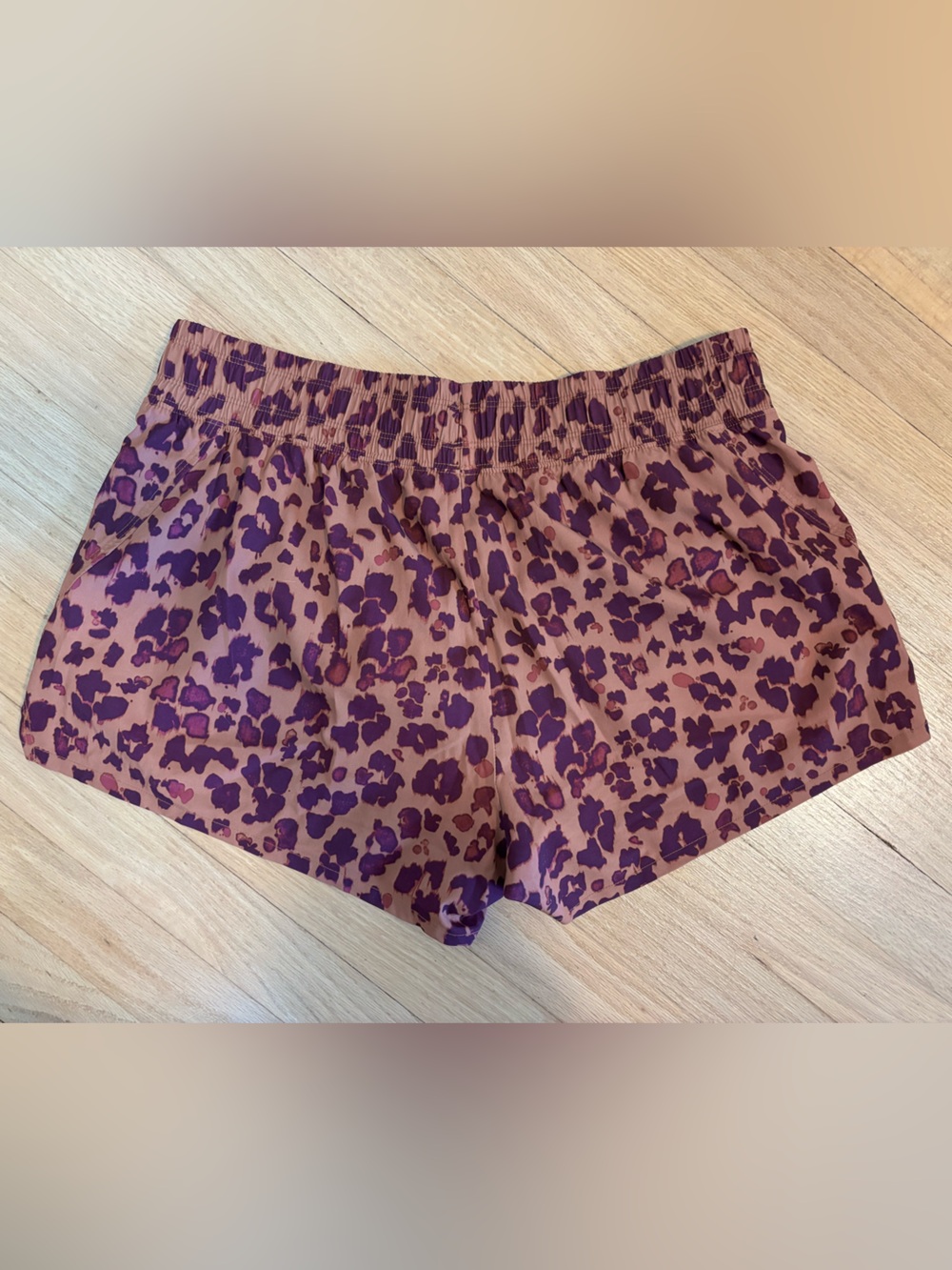 Gap Fit Running Shorts | Size Medium Leopard Print - Picture 3 of 3